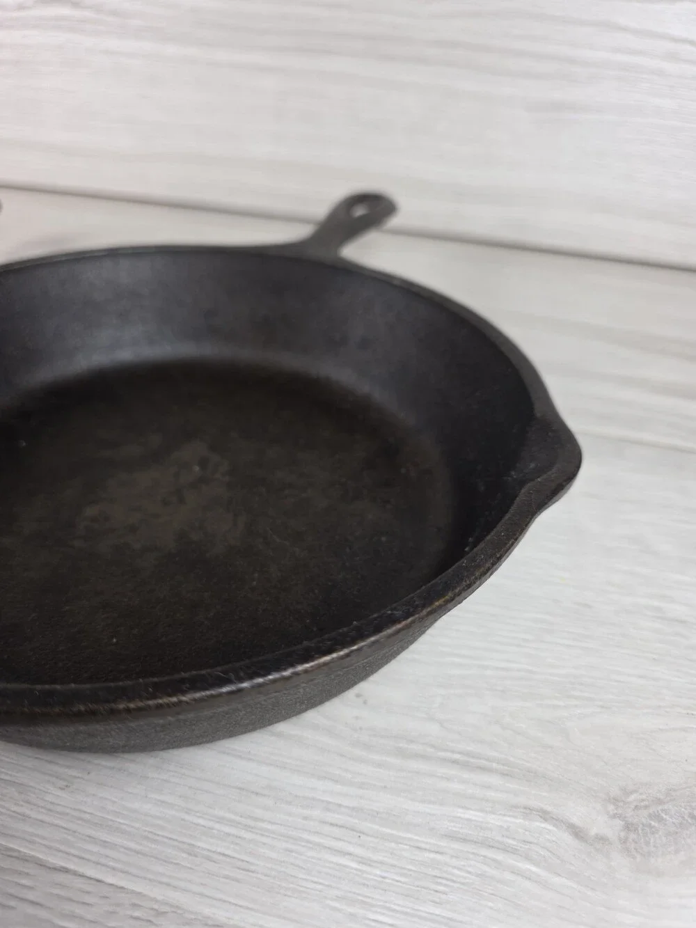 Lodge Cast Iron Skillet Set USA 5SK & 8SK Pre-Seasoned Frying Pans Pour g57